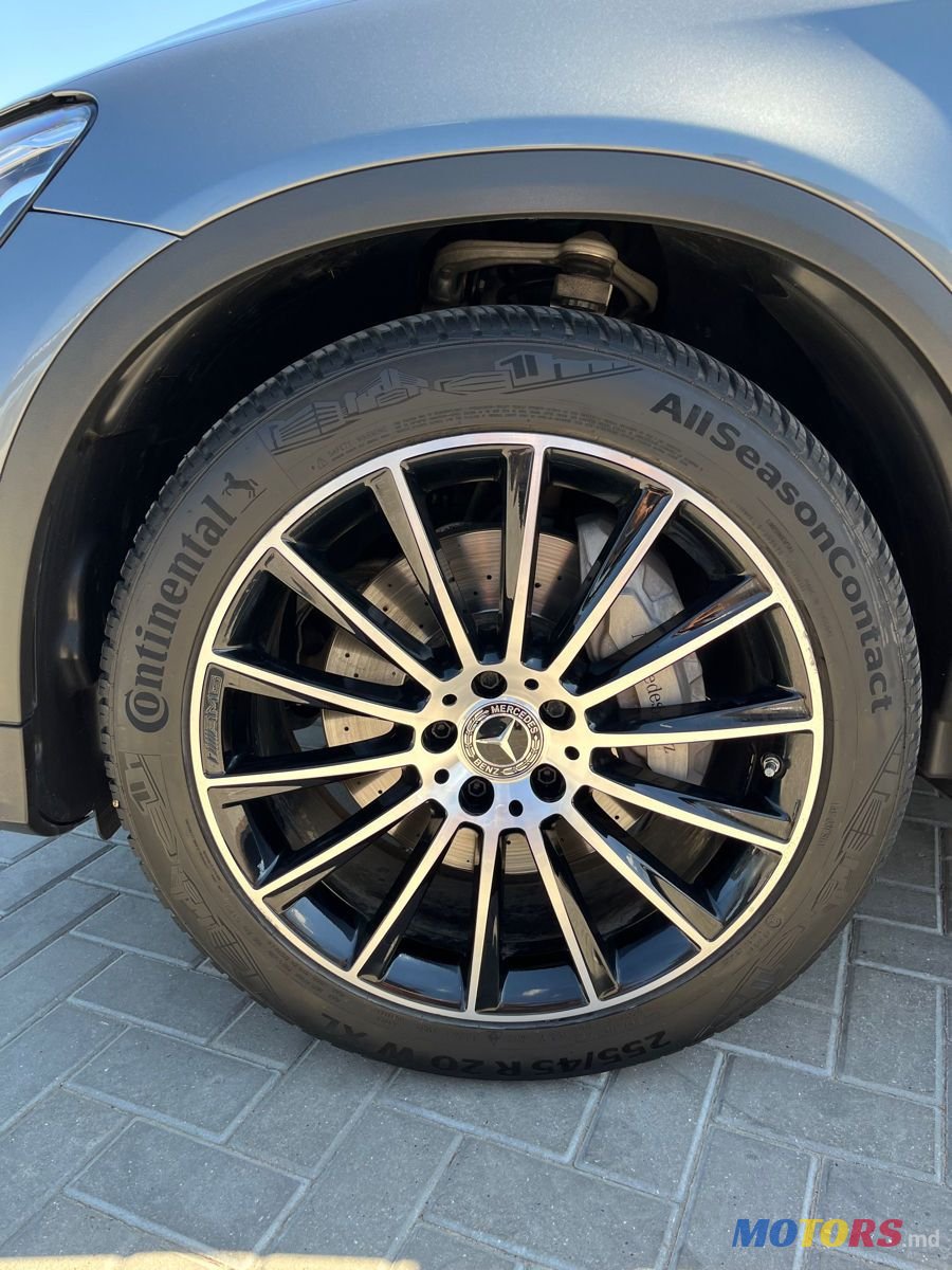 2018' Mercedes-Benz GLC photo #4