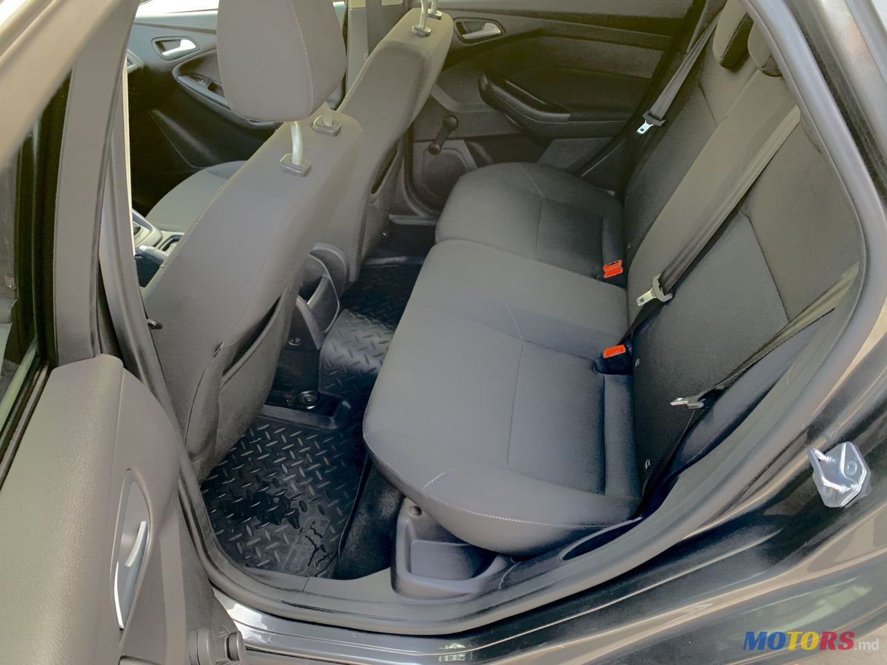 2015' Ford Focus photo #5