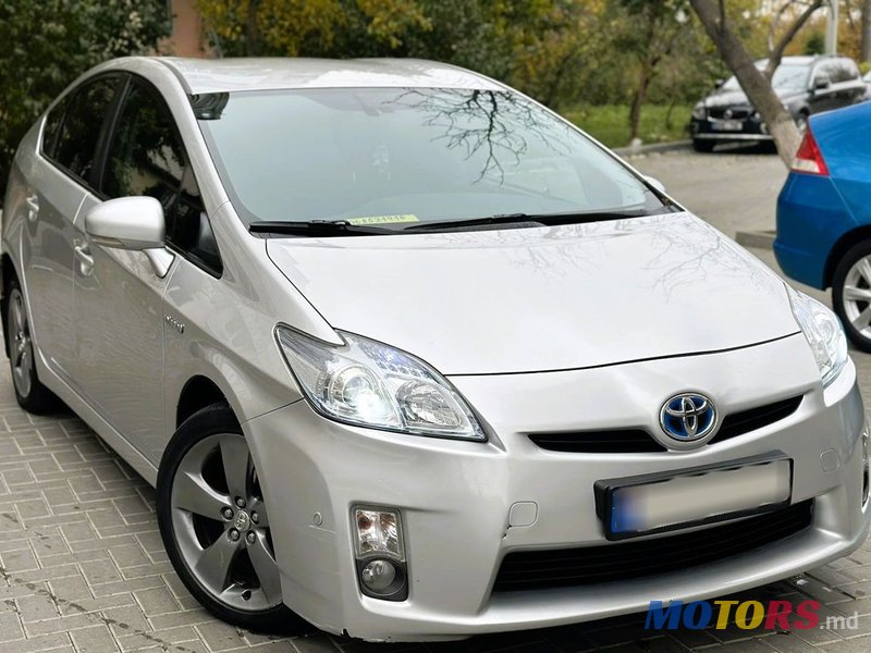 2010' Toyota Prius photo #1