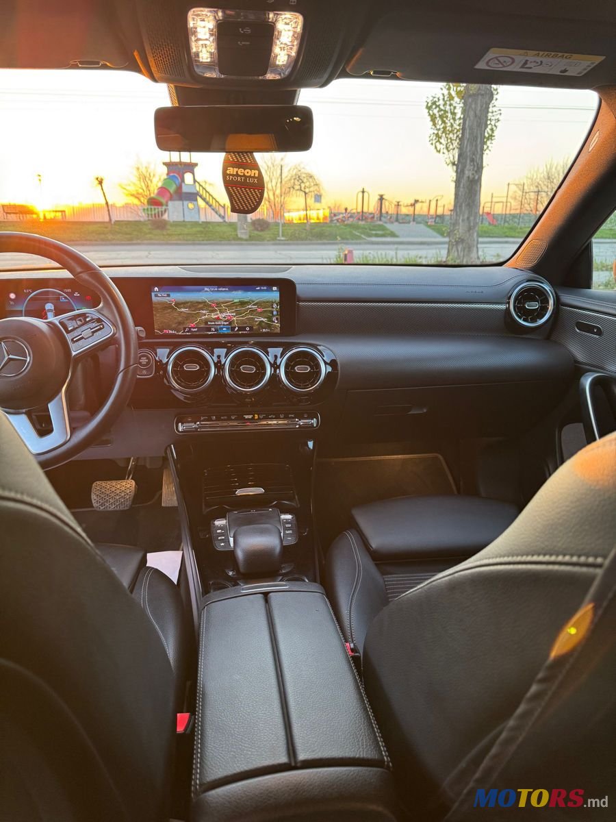 2021' Mercedes-Benz CLA photo #6