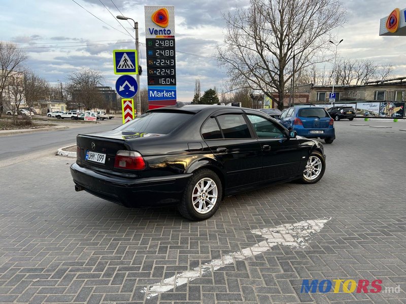 2001' BMW 5 Series photo #2