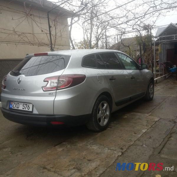 2009' Renault Megane photo #2