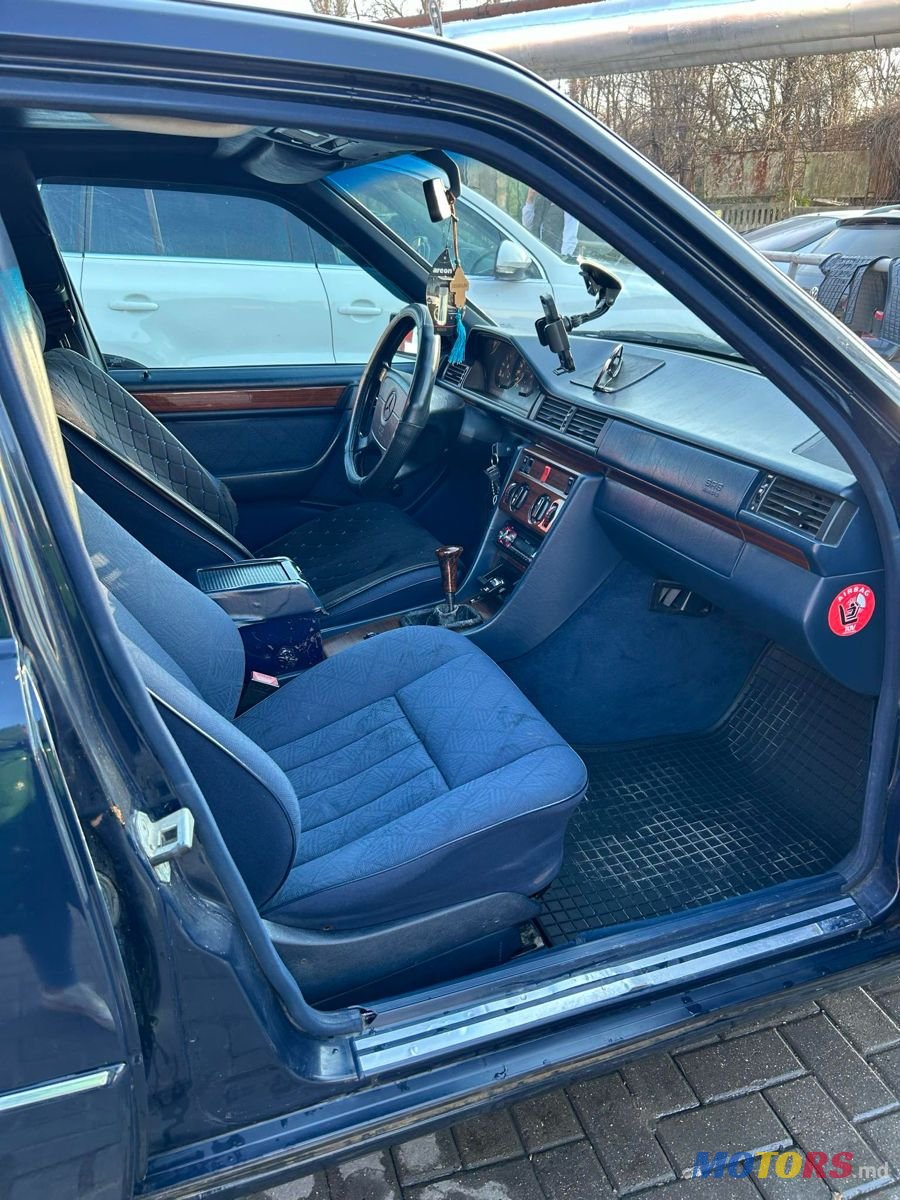 1995' Mercedes-Benz W124 photo #6