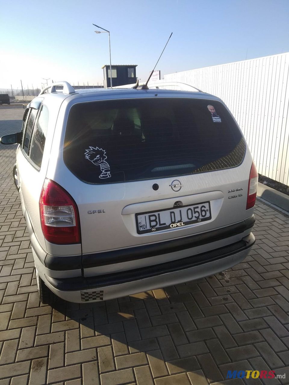 2004' Opel Zafira photo #5