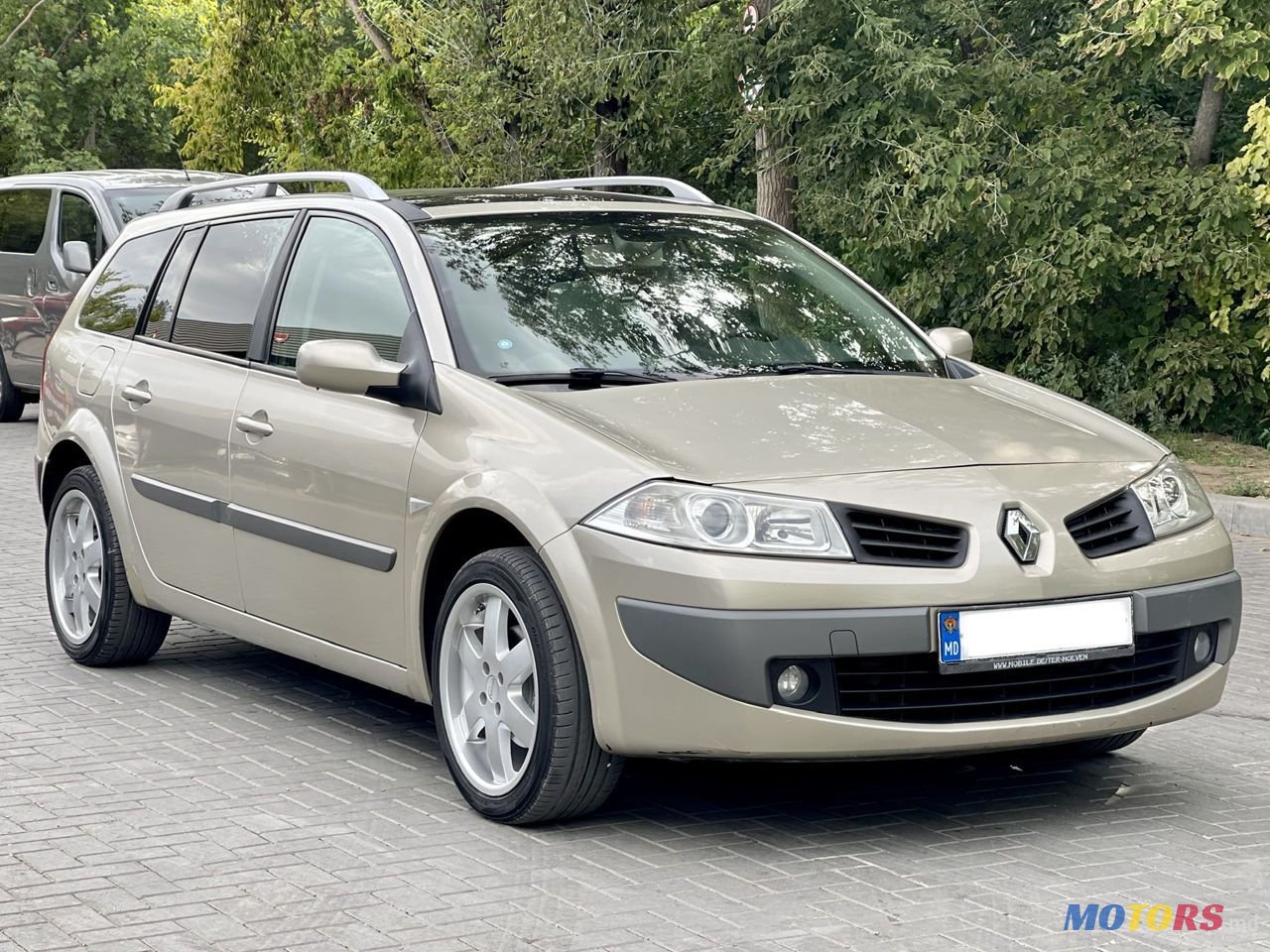 2007' Renault Megane photo #5