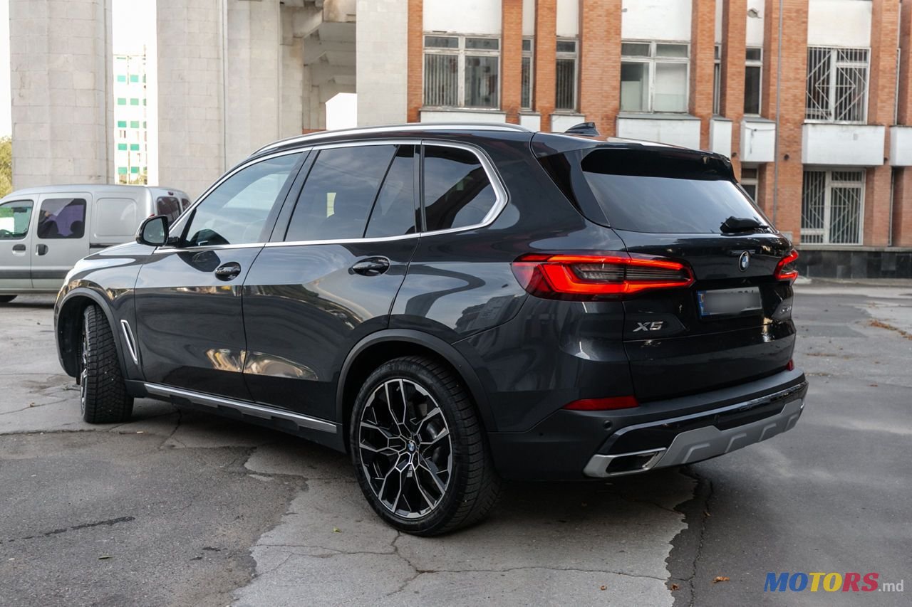 2019' BMW X5 photo #5