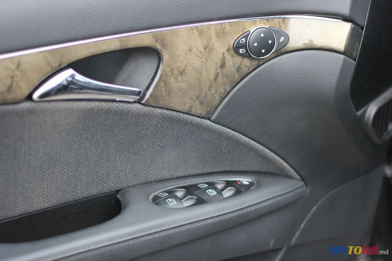 2008' Mercedes-Benz E Класс photo #6