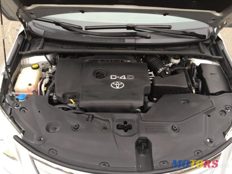 2009' Toyota Avensis photo #5