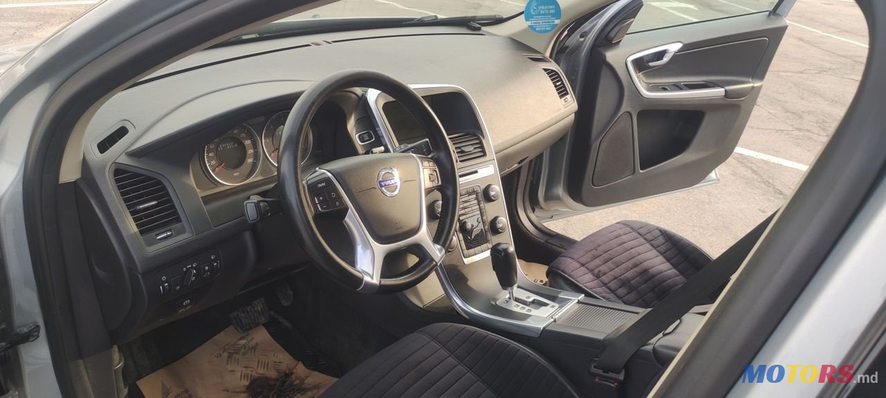 2012' Volvo XC60 photo #6