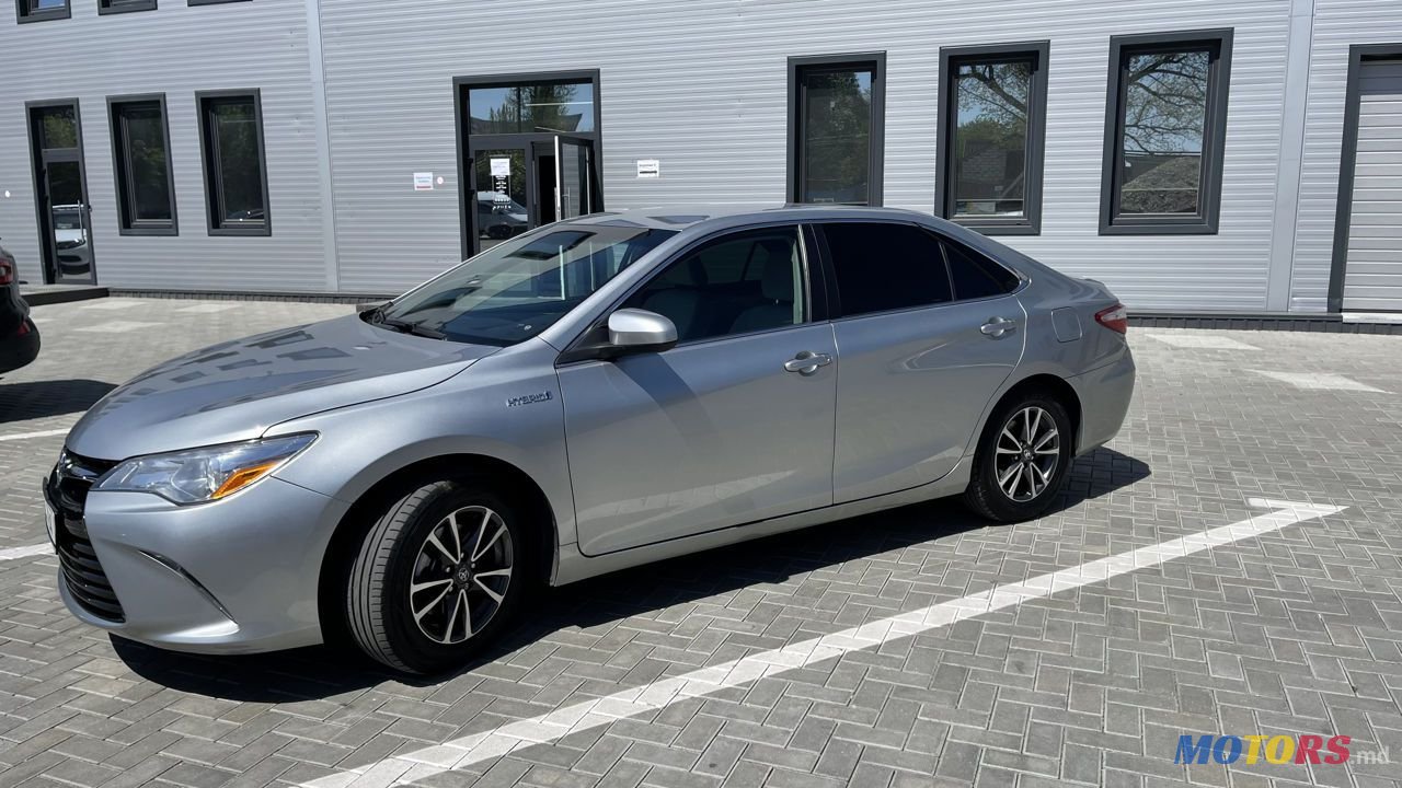 2016' Toyota Camry photo #4