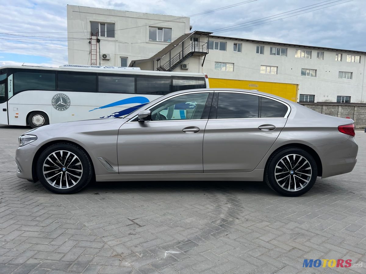 2019' BMW 5 Series photo #3