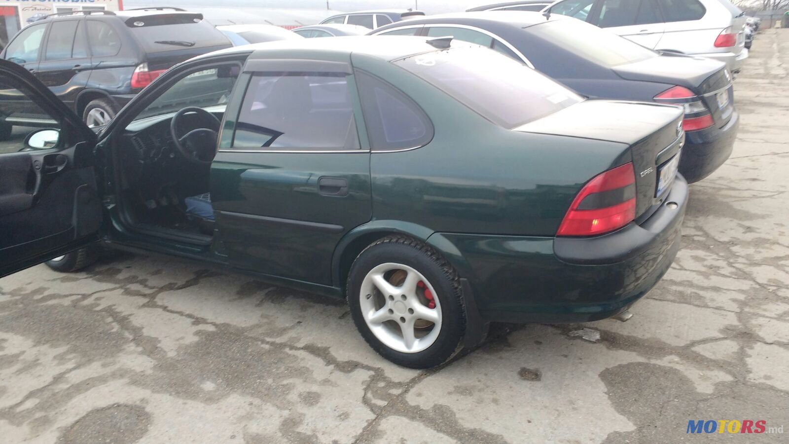 1998' Opel Vectra Vind photo #1