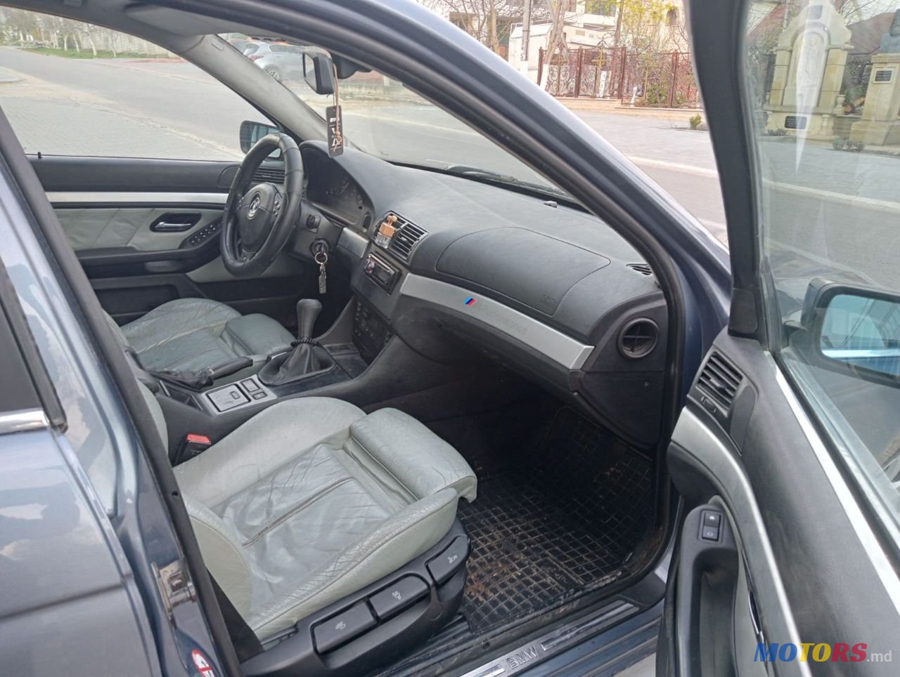 2001' BMW 5 Series photo #6