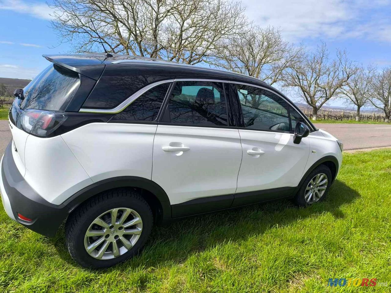 2022' Opel Crossland X photo #6
