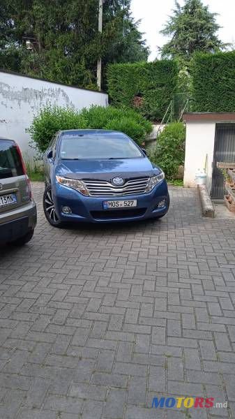 2009' Toyota Venza photo #2