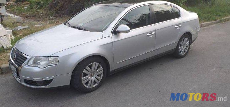 2007' Volkswagen Passat photo #1