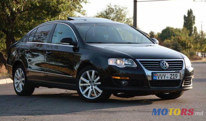 2010' Volkswagen Passat photo #1