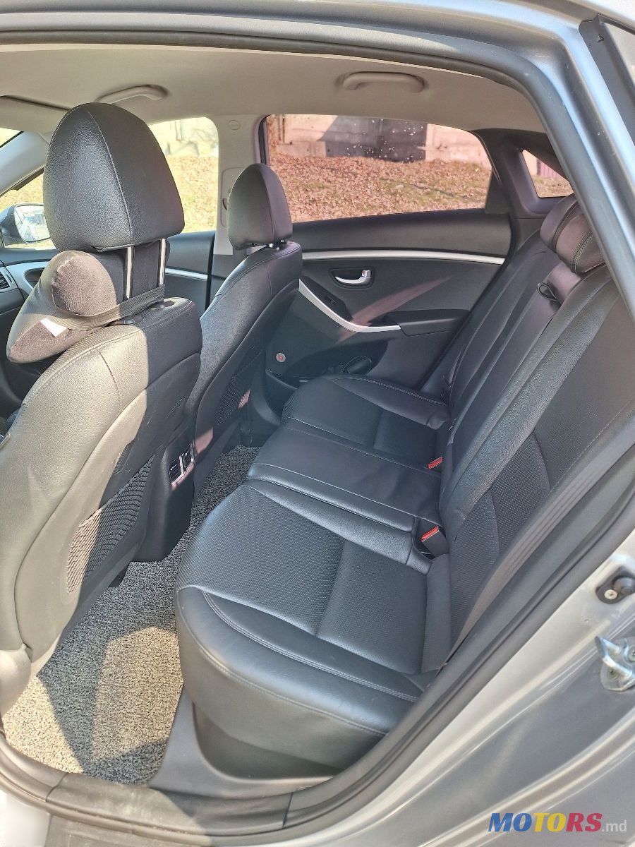 2015' Hyundai i30 photo #6