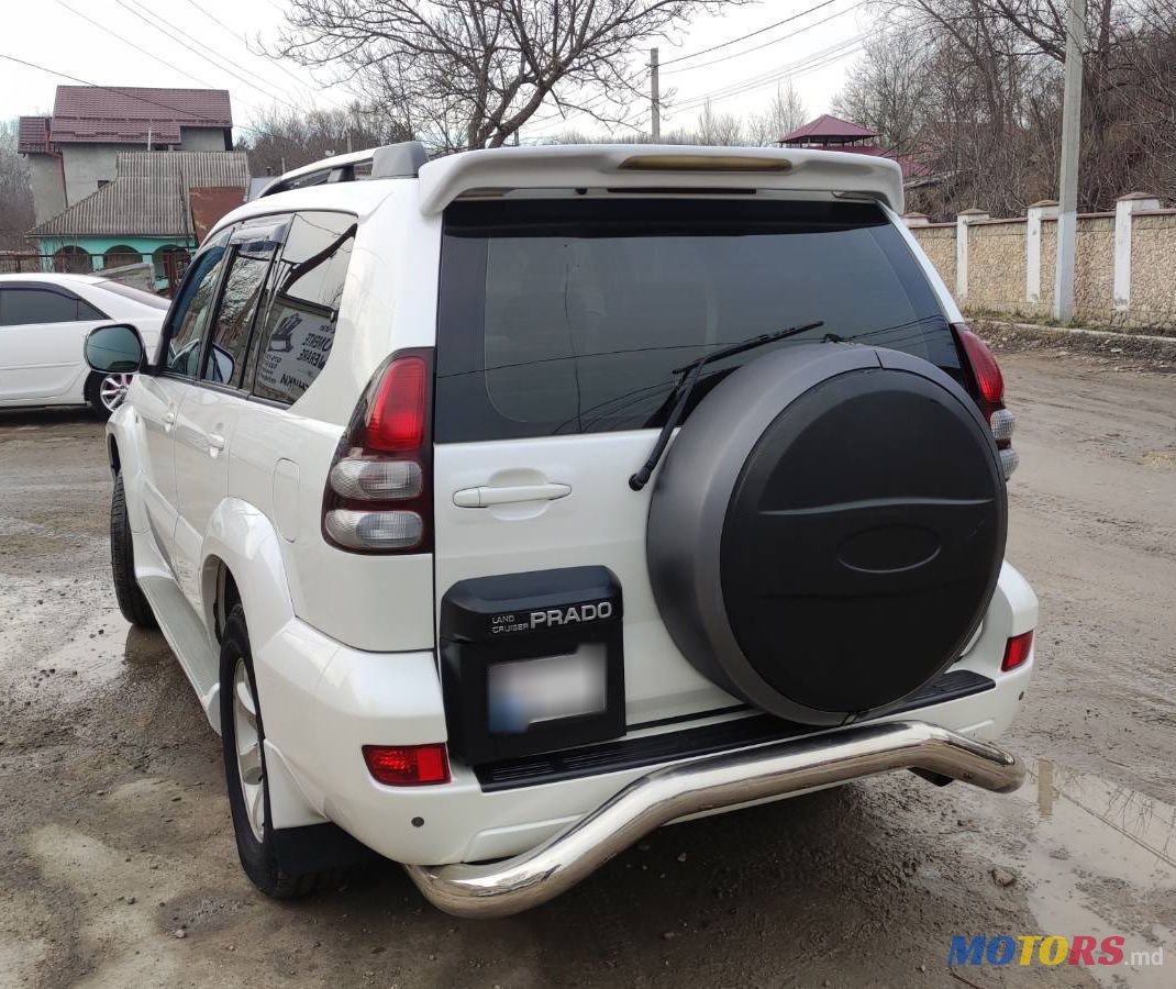 2008' Toyota Land Cruiser Prado photo #2
