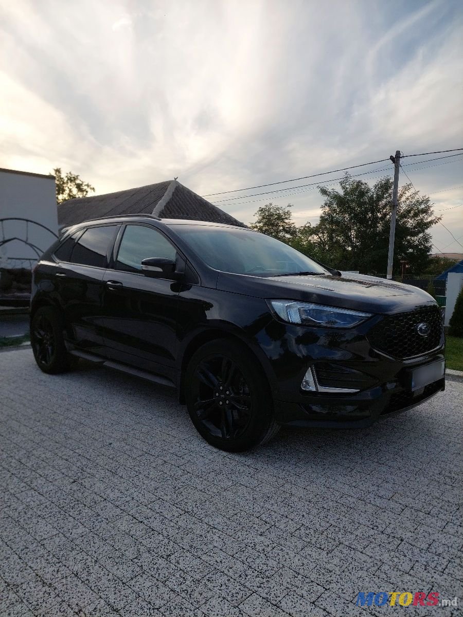 2019' Ford Edge photo #2