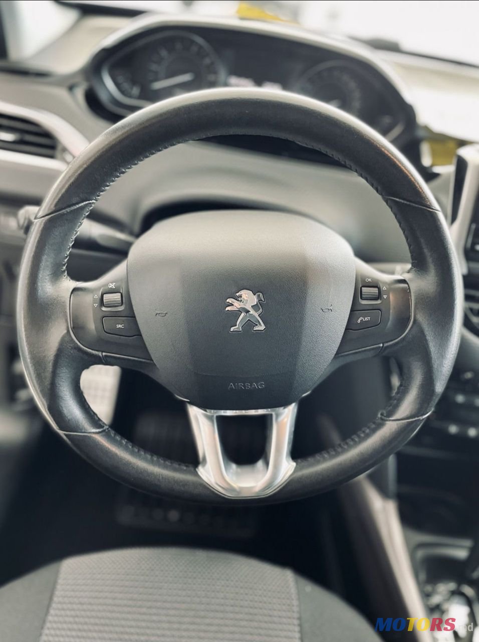 2015' Peugeot 2008 photo #4