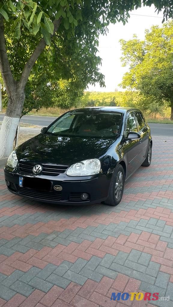 2006' Volkswagen Golf photo #3