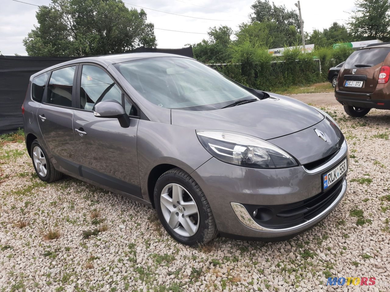 2012' Renault Grand Scenic photo #2