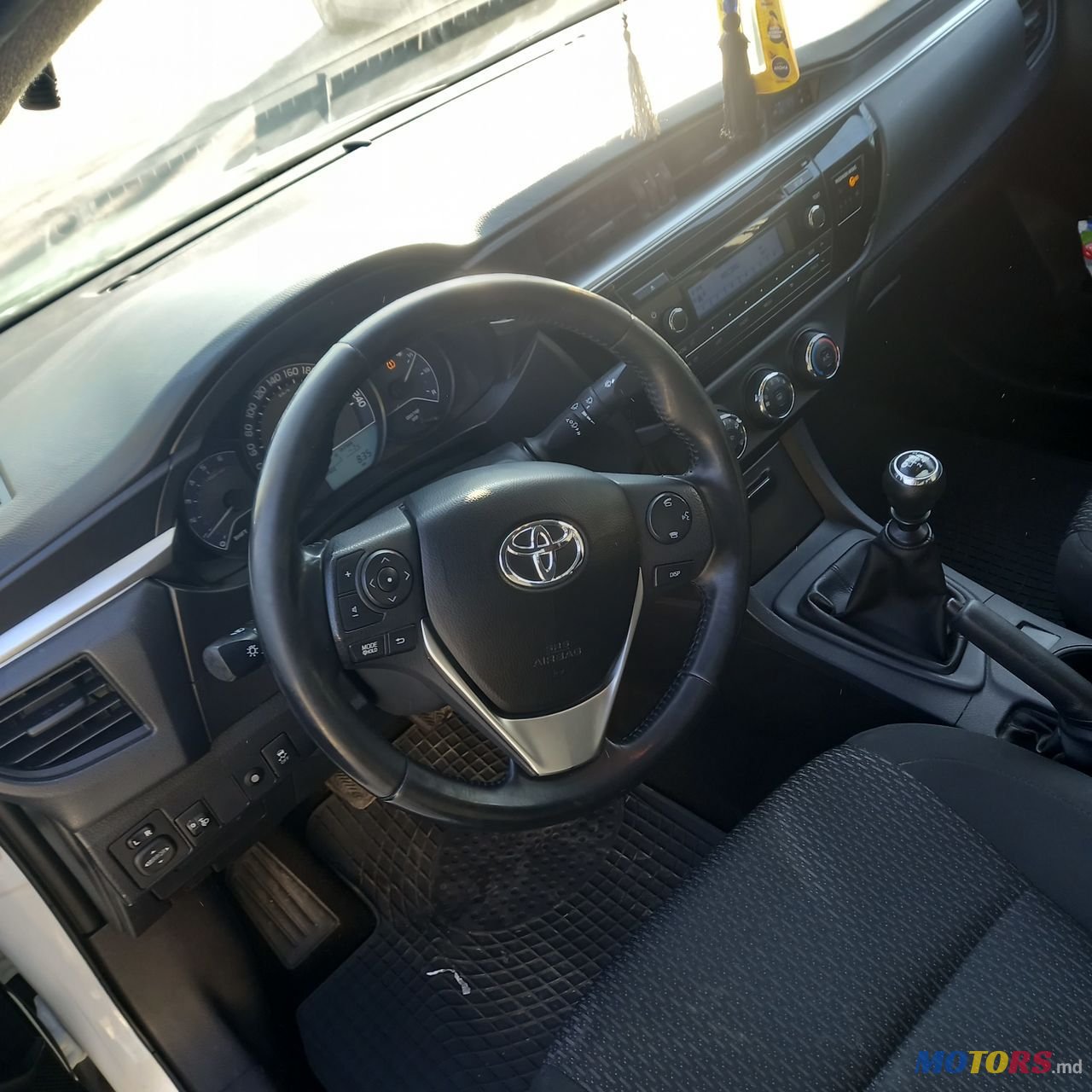 2014' Toyota Corolla photo #3