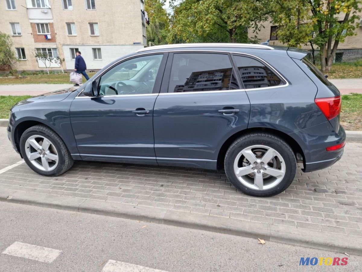 2011' Audi Q5 photo #3