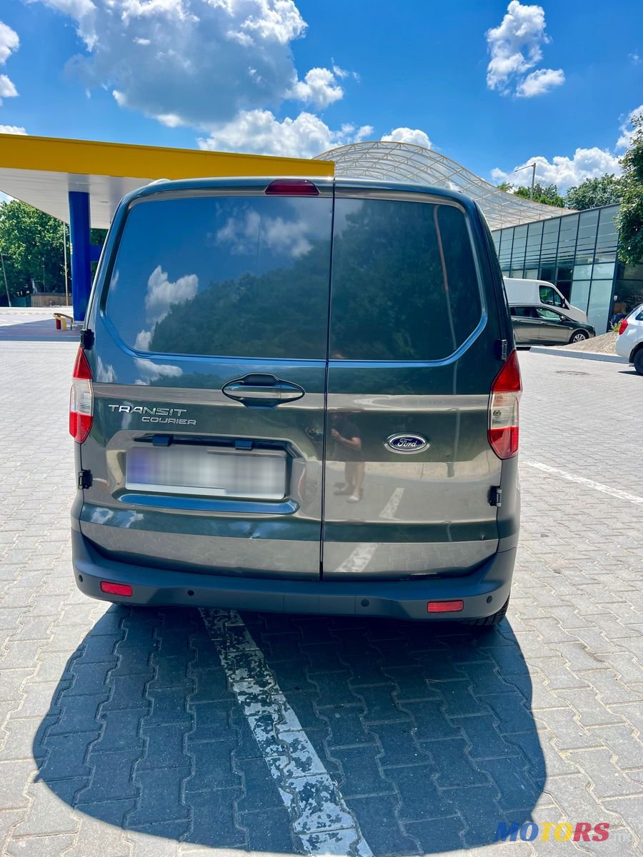 2017' Ford Transit Courier photo #5