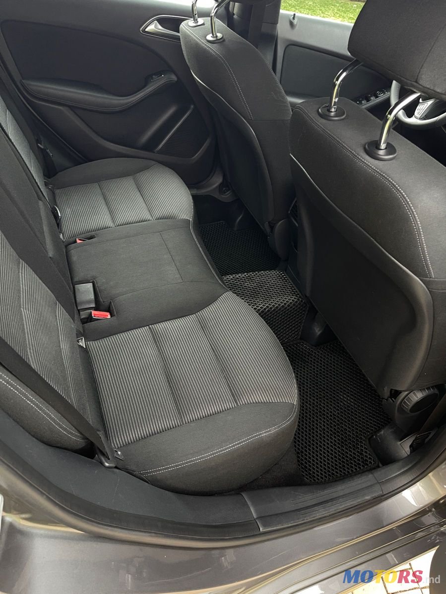 2016' Mercedes-Benz B-Class photo #6