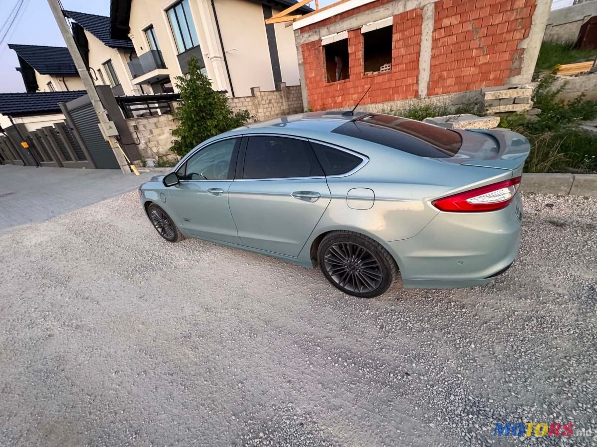 2013' Ford Fusion photo #4
