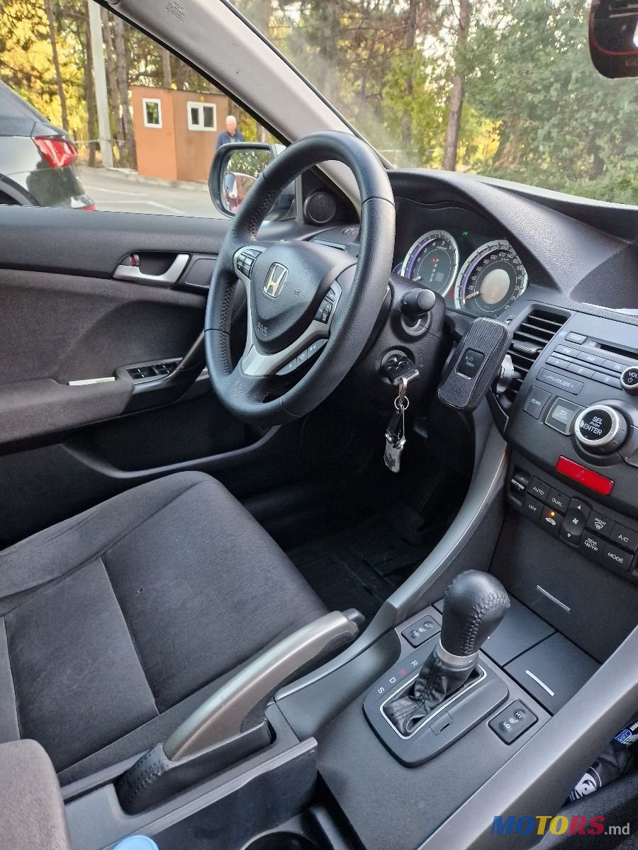 2009' Honda Accord photo #6