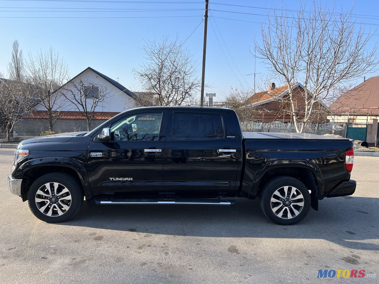 2019' Toyota Tundra photo #2