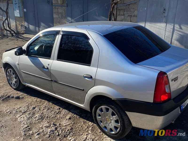 2008' Dacia Logan photo #3