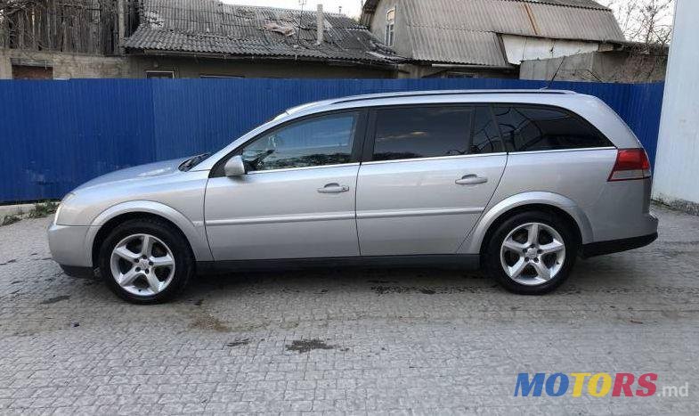 2004' Opel Vectra photo #1