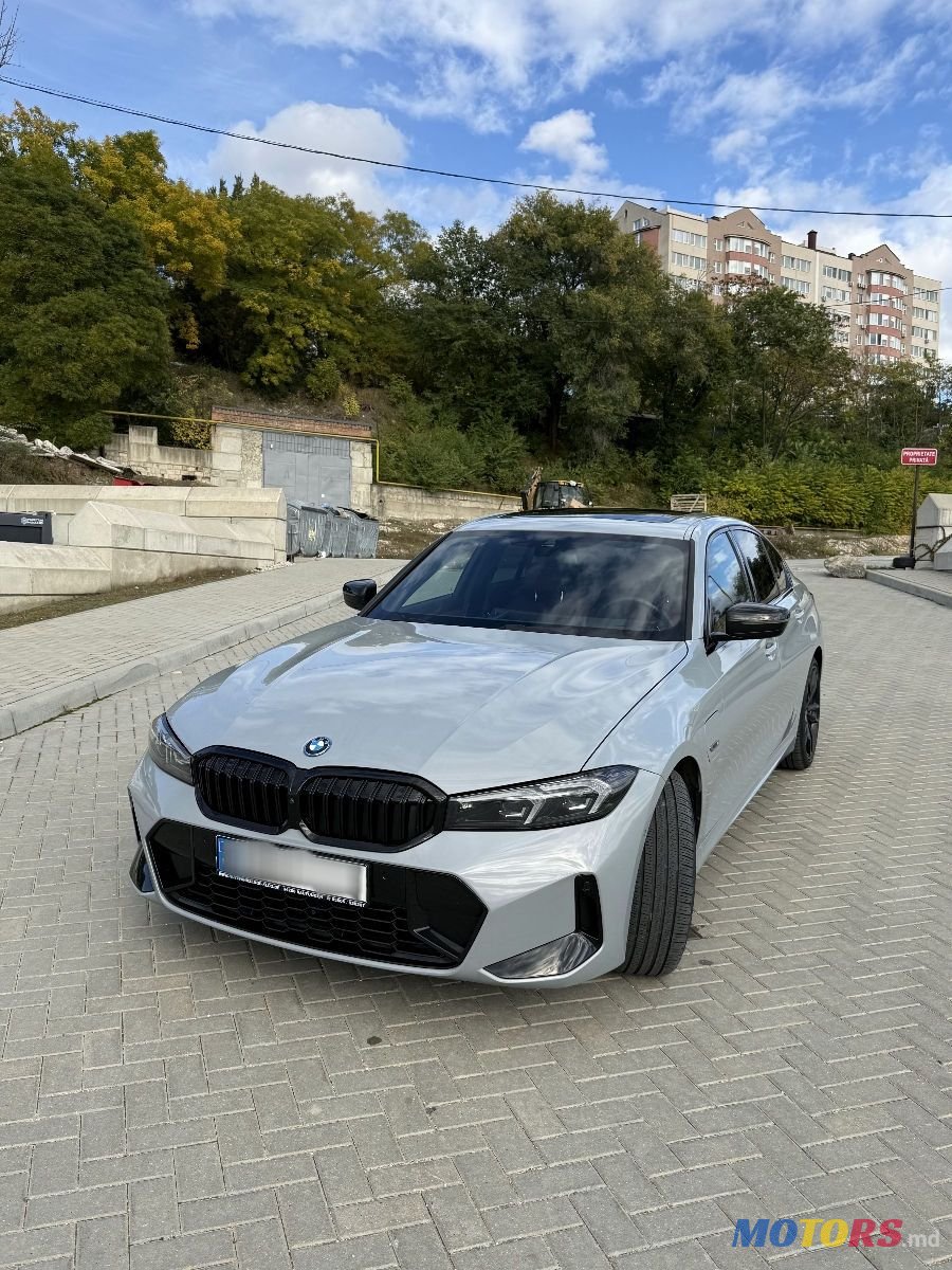 2023' BMW 3 Series photo #1