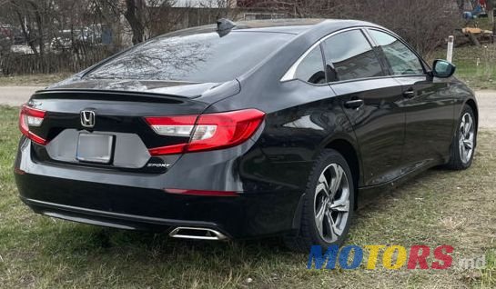 2018' Honda Accord photo #2