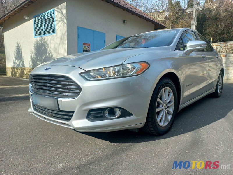 2013' Ford Fusion photo #3