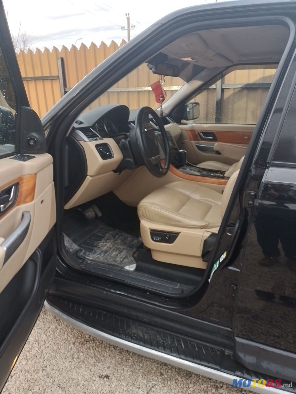 2008' Land Rover Range Rover Sport photo #5