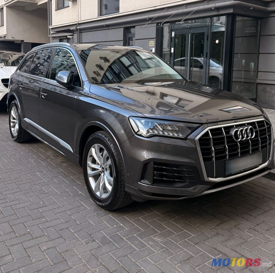 2021' Audi Q7 photo #1