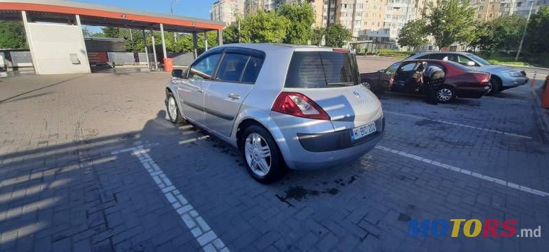 2005' Renault Megane photo #3