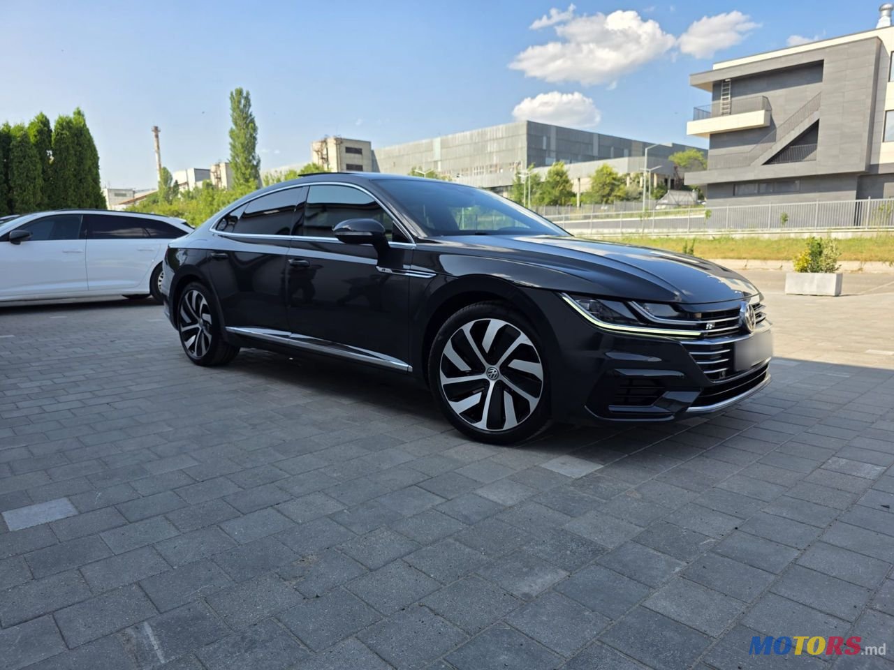 2019' Volkswagen Arteon photo #5