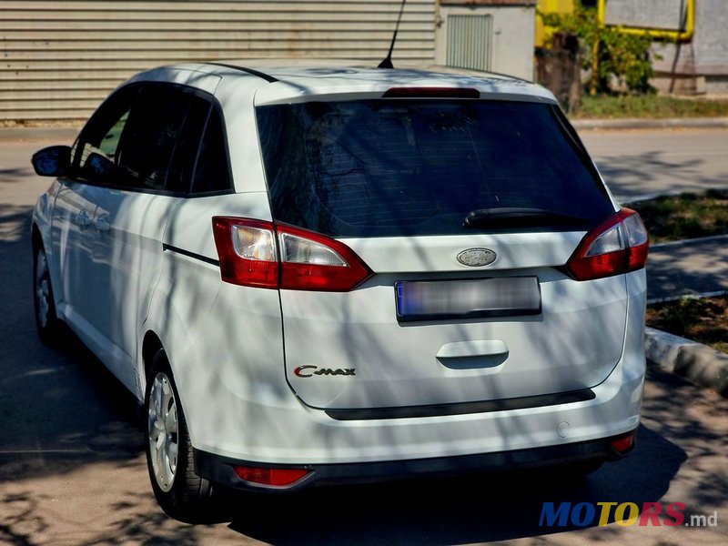 2015' Ford Grand C-MAX photo #4