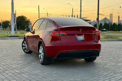 2022' Tesla Model Y