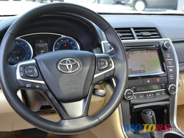 2015' Toyota Camry photo #7