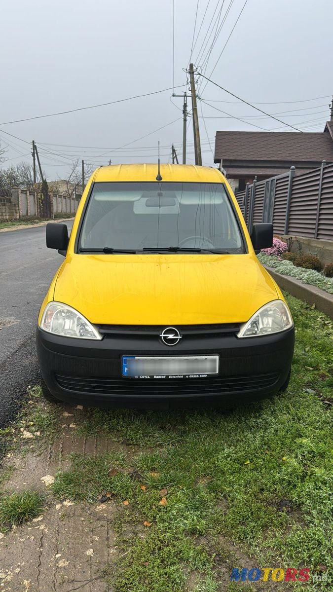 2012' Opel Combo photo #1