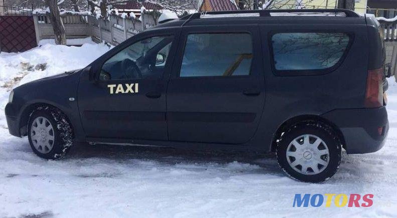 2007' Dacia Logan Mcv photo #1