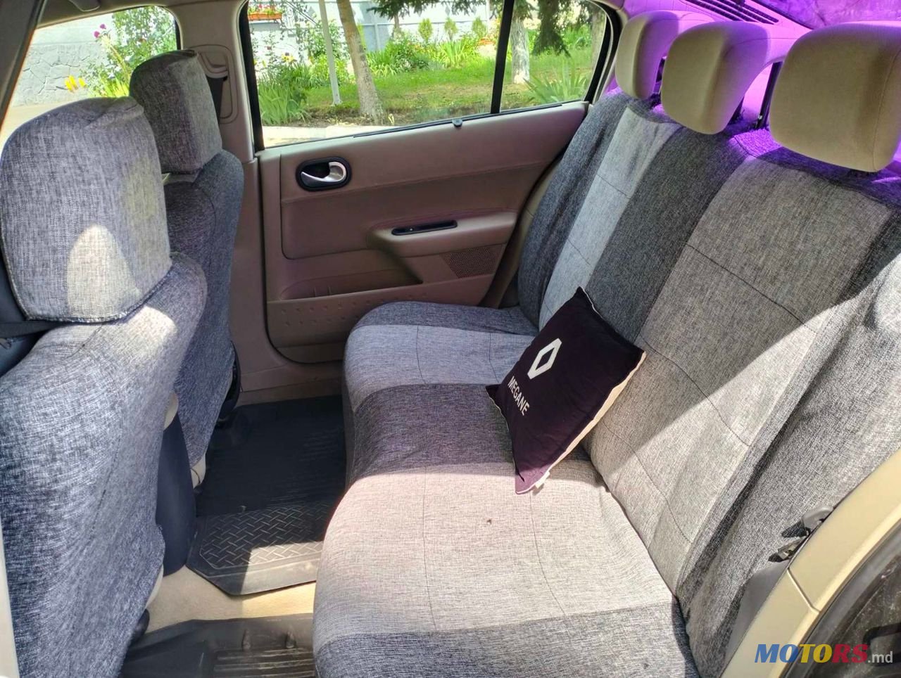 2007' Renault Megane photo #6