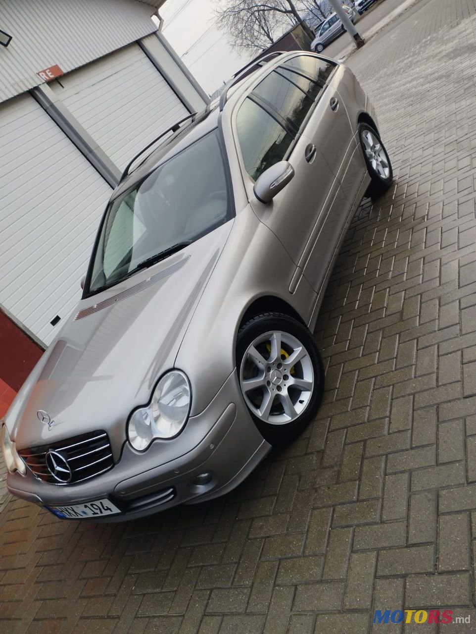 2006' Mercedes-Benz C Класс photo #1